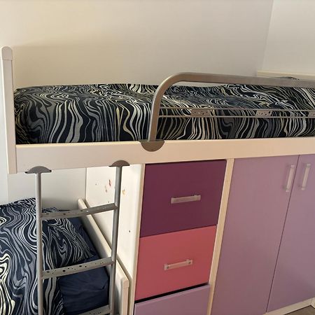 Capital Seaview Apartment Карбонерас Екстериор снимка